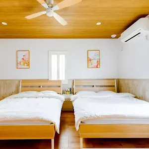 Apartment サンライズハワイ, Osaka